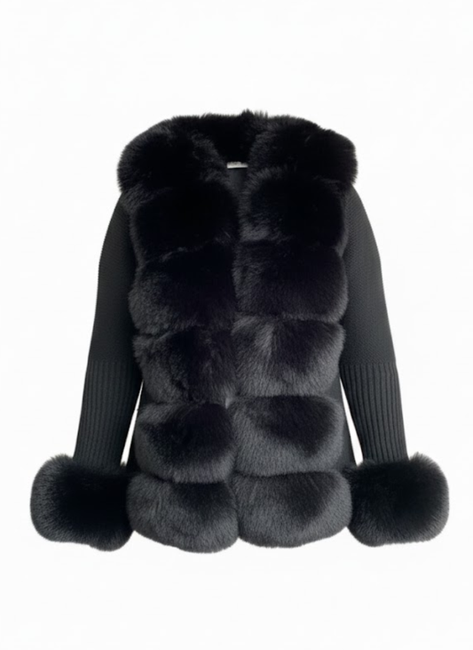 מעיל פרווה לנשים עם פונפונים